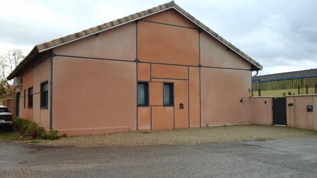 Bed and Breakfast L atelier Casteljaloux Esterno foto